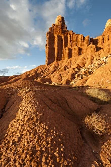 Images Dated 21st October 2012: Landscape with eroded rocks in Capital Reef National Park, Utah, USA