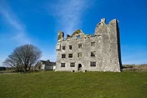 Images Dated 6th April 2013: Leamaneh Castle in Clare, Ireland