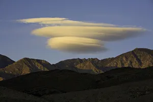 Lenticular clouds above mountains, Death Valley Lenticular clouds above mountains, Death Valley