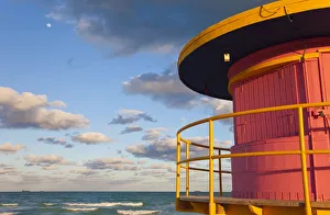 Lifeguard Hut, South Beach, Miami, Florida, USA Lifeguard Hut, South Beach, Miami, Florida, USA