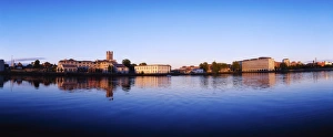 Limerick City, River Shannon with a view of the Merchants Quay & Honans Quay, Ireland