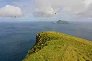 St Kilda Collection: Lonely islands
