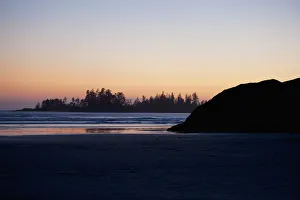 Long Beach At Sunset A Surfers Paradise In Pacific Rim National Park Near Tofino Long Beach At Sunset A Surfers Paradise In Pacific Rim National Park Near Tofino