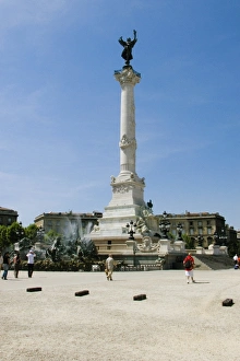 Low angle view of a statue, La Fontaine Des Quinconces, Monument Aux Girondins, Bordeaux Low angle view of a statue, La Fontaine Des Quinconces, Monument Aux Girondins, Bordeaux