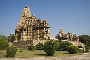 Low angle view of a temple, Kandariya Mahadeva Temple, Khajuraho, Chhatarpur District Low angle view of a temple, Kandariya Mahadeva Temple, Khajuraho, Chhatarpur District
