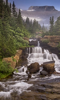 <b class=qtipBold><figcaption>Lunch Creek Falls</figcaption></b><br>Lunch Creek falls in Glacier NP<br><em>© Russell Burden</em> Lunch Creek Falls