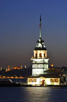Maidens Tower in the Bosporus, left the Hagia Sophia, Uskudar, Istanbul, Turkey Maidens Tower in the Bosporus, left the Hagia Sophia, Uskudar, Istanbul, Turkey