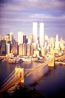 <b class=qtipBold><figcaption>Manhattan from Brooklyn</figcaption></b><br>This is an aerial view of Manhattan and the Twin towers from above Brooklyn, at sunrise<br><em>© Jerry Trudell</em> Manhattan from Brooklyn