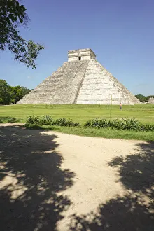 Mayan Pyramid of Kukulkan, El Castillo, and ruins at Chichen Itza, Yucatan, Mexico Mayan Pyramid of Kukulkan, El Castillo, and ruins at Chichen Itza, Yucatan, Mexico