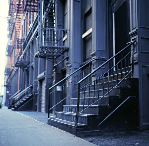 <b class=qtipBold><figcaption>Mercer street steps</figcaption></b><br>Mercer Street steps, early morning, Mercer Street in SoHo, New York City. Mercer street steps