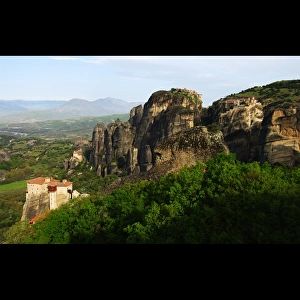 <b class=qtipBold><figcaption>Meteora monasteries</figcaption></b><br>Meteora monasteries, Greece. Meteora monasteries