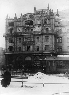 Russian Revolution (1917-1922) Gallery: Metropole Under Fire