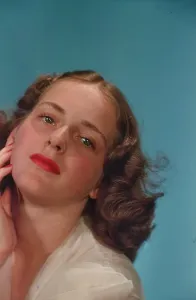 Classic Model Poses Prints: MODEL POSING IN 1938