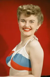 Classic Model Poses Prints: MODEL POSING IN 1938
