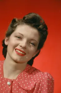 Classic Model Poses Prints: MODEL POSING IN 1938