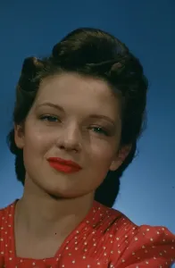 Classic Model Poses Prints: MODEL POSING IN 1938
