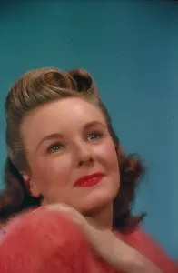 Classic Model Poses Prints: MODEL POSING IN 1938