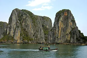 Monolithic limestone islands of Halong Bay, Vietnam Monolithic limestone islands of Halong Bay, Vietnam