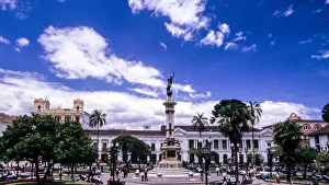 Monument to the Heroes of Independence on Plaza Grande Monument to the Heroes of Independence on Plaza Grande