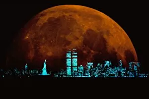 Images Dated 31st December 1999: Moon Behind New York