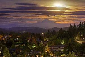 Full moon rising over Mt Hood in Happy Valley Oregon Full moon rising over Mt Hood in Happy Valley Oregon