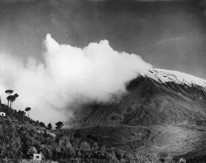 The Natural World Gallery: Mount Vesuvius