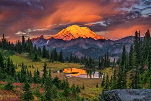 Dramatic Sky Gallery: Mt. Rainier National Park and Tipsoo Lake at sunrise, Washington State, USA