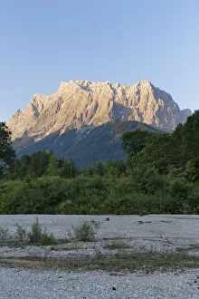 Mt Zugspitze and Mt Schneefernerkopf, Wetterstein Range, from Ehrwald, Tyrol, Austria Mt Zugspitze and Mt Schneefernerkopf, Wetterstein Range, from Ehrwald, Tyrol, Austria