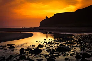 Mussenden Temple, Castlerock, County Derry Mussenden Temple, Castlerock, County Derry