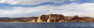 Navajo sandstone rocks, rock formations, in Wahweap Bay in the evening, Lake Powell, Page Navajo sandstone rocks, rock formations, in Wahweap Bay in the evening, Lake Powell, Page