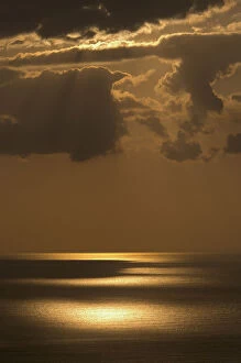 Images Dated 12th November 2004: North Pacific Ocean at Sunset, Honshu, Japan