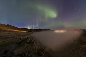 Lighting Technique Gallery: Northern lights, light trails from cars, solfatara, fumaroles, sulphur and other minerals, steam