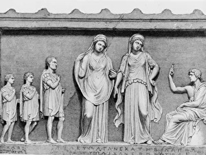 <b class=qtipBold><figcaption>Oracle Of Apollo</figcaption></b><br>A father and his two sons consulting the oracles of Apollo at Delphi in ancient Greece, circa 600 BC. (Photo by Hulton Archive/Getty Images)<br><em>© 2003 Getty Images</em> Oracle Of Apollo