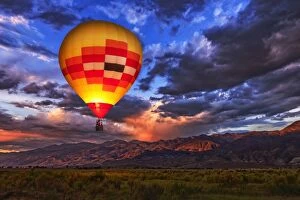 Dreamlike Gallery: Owens Valley Hot Air Balloon Night Light
