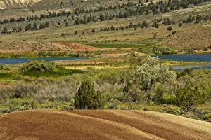 Painted Cove Trail, Painted Hills, John Day Fossil Beds National Monument, Mitchell Painted Cove Trail, Painted Hills, John Day Fossil Beds National Monument, Mitchell
