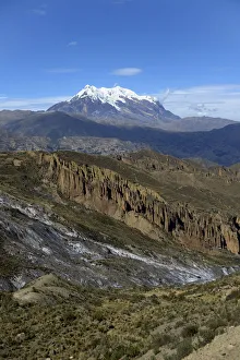 Palca Canyon and the Illimani Glacier, 6439 m, near La Paz, Departamento La Paz, Bolivia Palca Canyon and the Illimani Glacier, 6439 m, near La Paz, Departamento La Paz, Bolivia