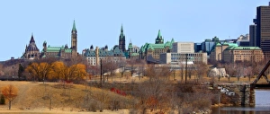 <b class=qtipBold><figcaption>Parliament Hill, Ottawa, Canada</figcaption></b><br>Photo of Parliament Hill, Ottawa, Canada.<br><em>© Jim Cumming</em> Parliament Hill, Ottawa, Canada