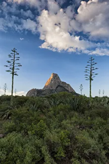 Travel Imagery Gallery: Pena de Bernal