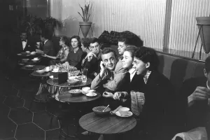 Kensington High Street History Prints: Coffee Shop