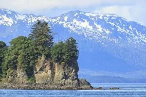 Images Dated 20th June 2009: Point Adolphus and Icy Strait Point on sunny day, Chichagof Island, Inside Passage, Alaska, USA