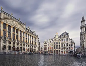 Grote Markt Gallery: Rainy day, Grand Place (Brussels)