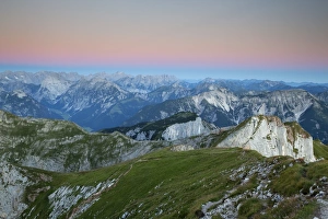 Ridge of Dalfazer Joch Mountain seen from Hochiss Mountain in Rofan, Maurach, Tyrol Ridge of Dalfazer Joch Mountain seen from Hochiss Mountain in Rofan, Maurach, Tyrol