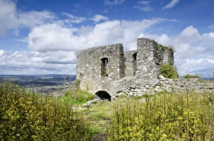 Ruins of Maegdeberg Castle above Muehlhausen-Ehingen in Hegau, Baden-Wuerttemberg Ruins of Maegdeberg Castle above Muehlhausen-Ehingen in Hegau, Baden-Wuerttemberg