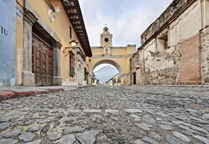 The Santa Catalina Arch, Antigua Guatemala, Sacatepequez, Guatemala, Latin America The Santa Catalina Arch, Antigua Guatemala, Sacatepequez, Guatemala, Latin America