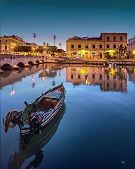 Seafront of Ortygia Island in Syracuse, Sicily, Italy Seafront of Ortygia Island in Syracuse, Sicily, Italy