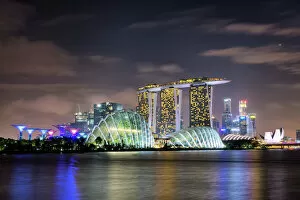 Marina Bay Sands Gallery: Singapore panoramic night city