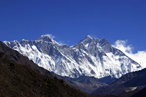 Snow Capped mountains, mount Everest Snow Capped mountains, mount Everest