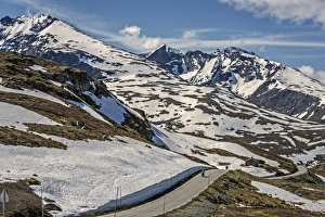 Sognefjellsvegen, road between Sognefjord and Lom, Jotunheimen Sognefjellsvegen, road between Sognefjord and Lom, Jotunheimen