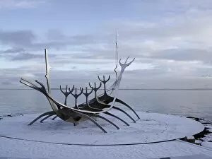 Freezing Gallery: Solfar, sun voyager sculpture in Reykjavik, Iceland