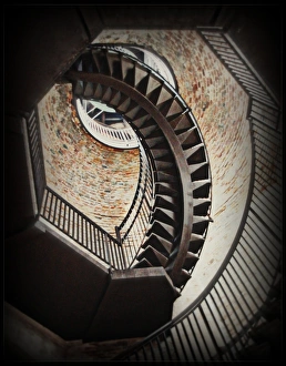 <b class=qtipBold><figcaption>Spiral Staircase</figcaption></b><br><em>© Copyright Luiz Felipe Castro</em> Spiral Staircase